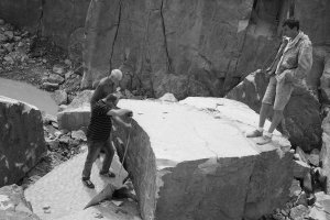 Návštěva lomu pro kámen na sochy sv. Cyrila a Metoděje na Velehrad