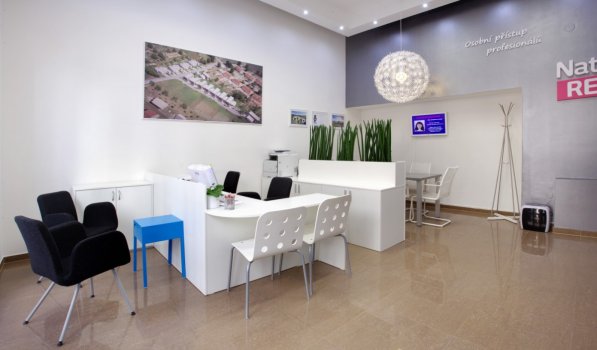 Nová pobočka realitní kanceláře - úprava komerčních prostor